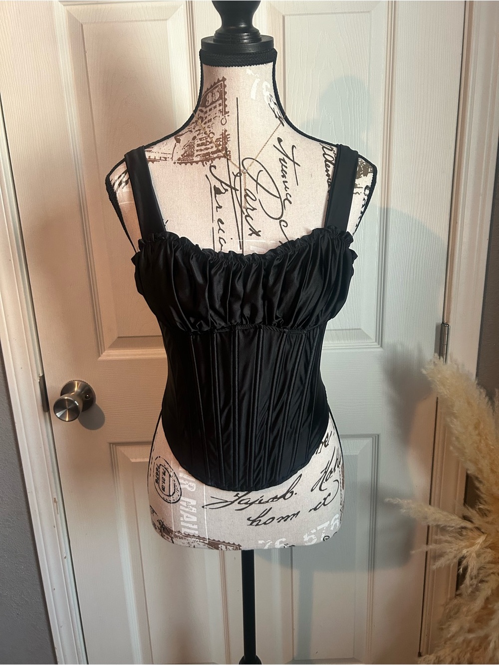 Black ruched corset